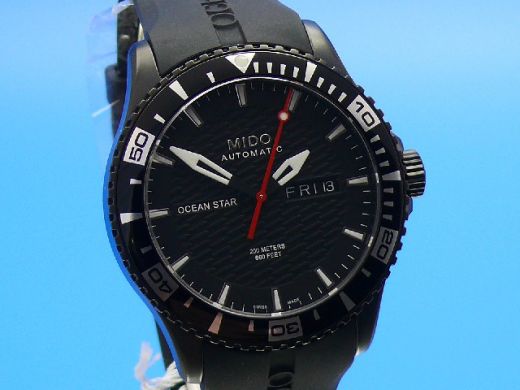 Mido Ocean Star Captain IV Diver M0114303705122