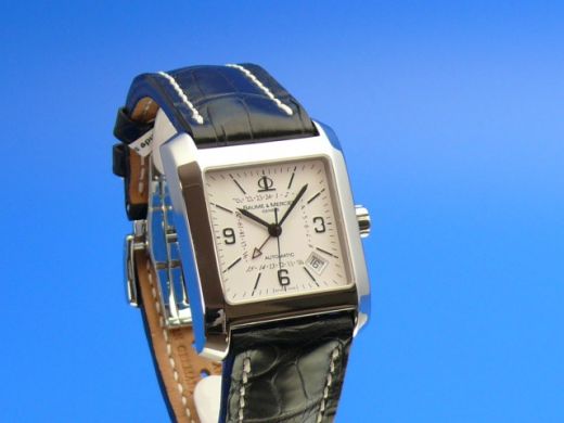 Baume Mercier Hampton Square GMT