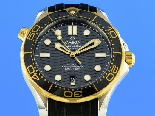 Omega Seamaster Diver 300M Master Chronometer Keramik